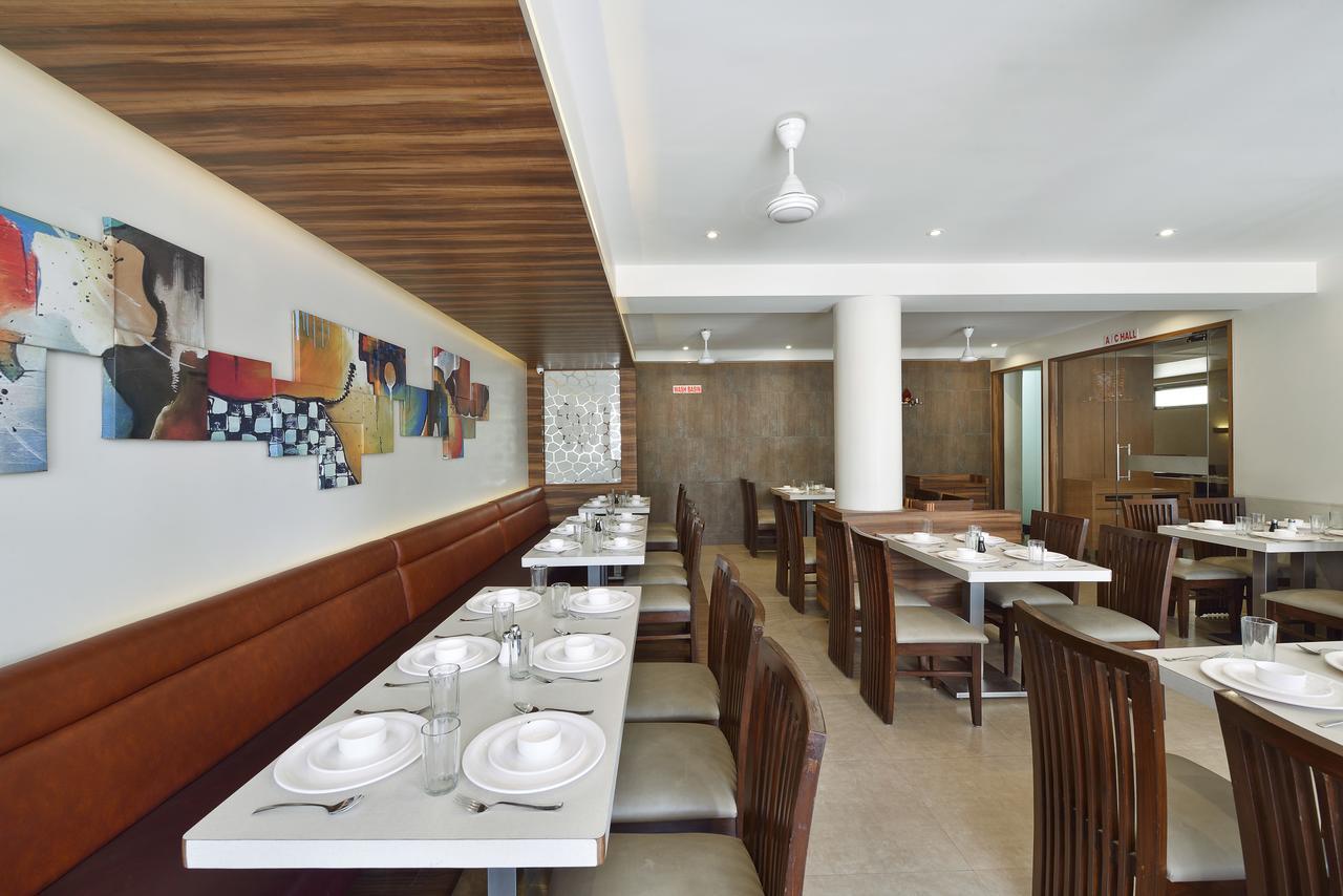 The Eastern Hotel Ankleshwar المظهر الخارجي الصورة